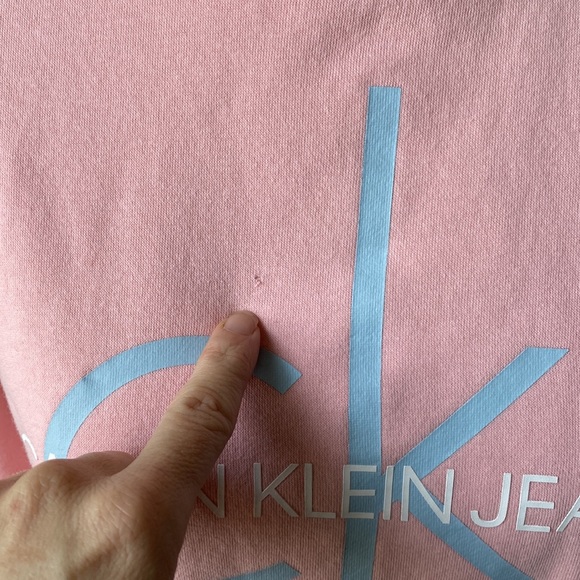 FINALE SALE Pink Calvin Klein pullover sweater - Picture 2 of 7
